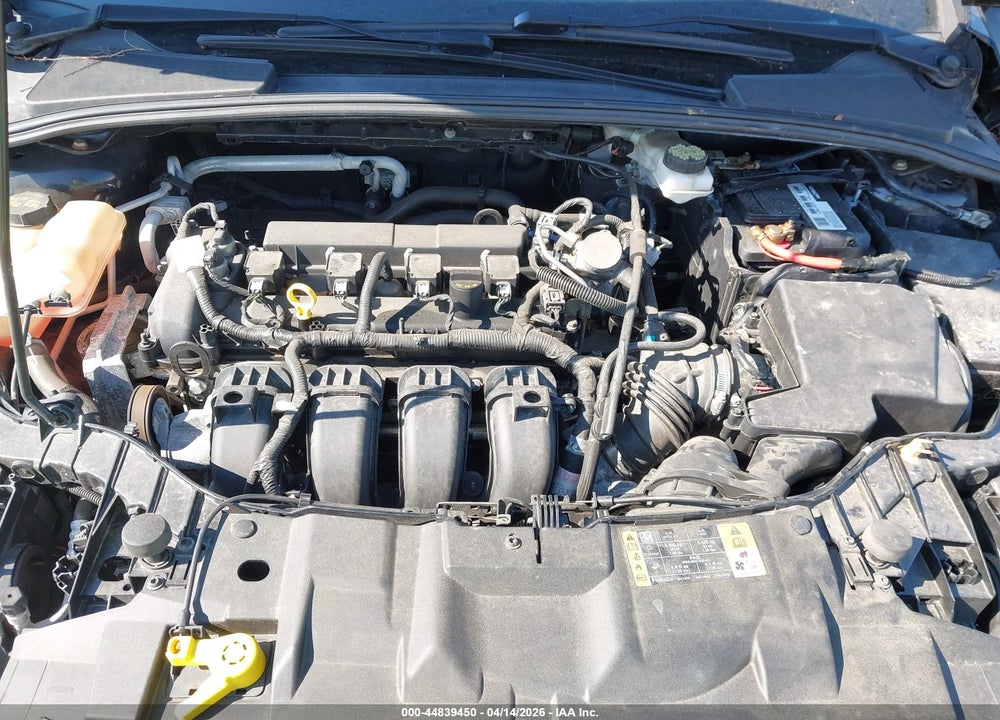 2018 FORD FOCUS SE VIN: 1FADP3K21JL275816