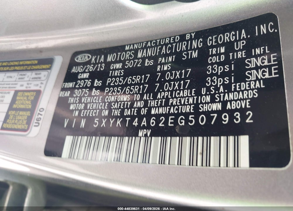 2014 KIA SORENTO LX VIN: 5XYKT4A62EG507932