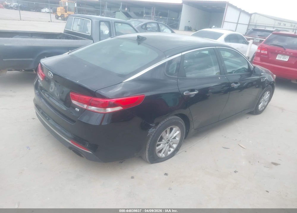 2018 KIA OPTIMA LX VIN: 5XXGT4L35JG249672