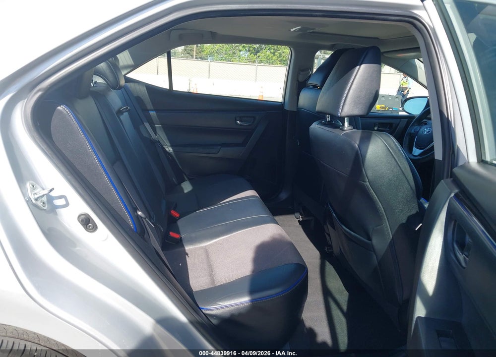 2017 TOYOTA COROLLA SE VIN: 5YFBURHE3HP596546