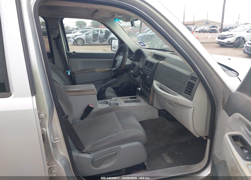 2008 JEEP LIBERTY SPORT VIN: 1J8GP28K68W188150