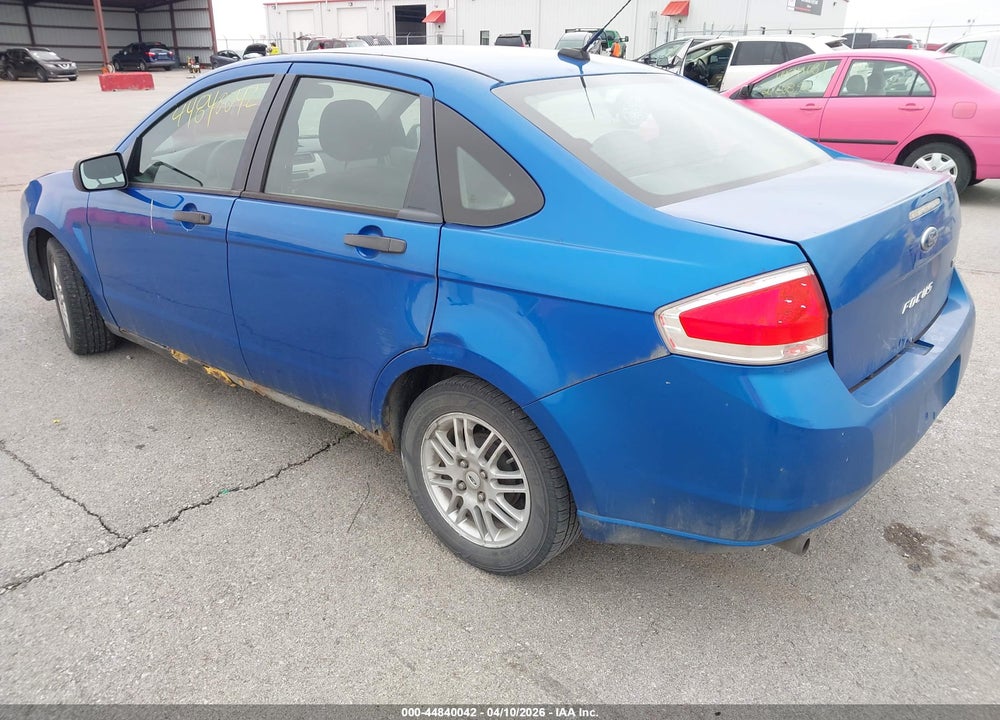 2010 FORD FOCUS SE VIN: 1FAHP3FN7AW229685