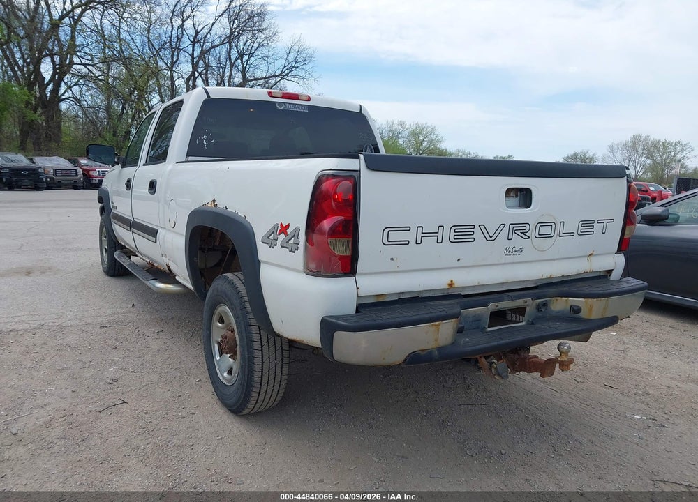2005 CHEVROLET SILVERADO 2500HD VIN: 1GCHK23265F955718