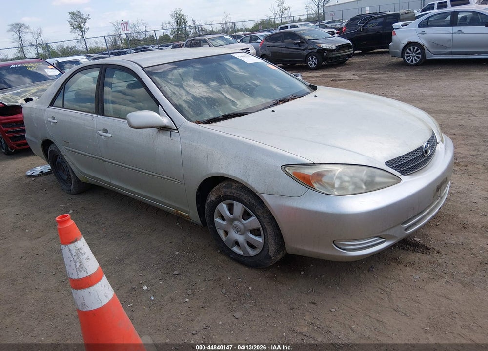 2002 TOYOTA CAMRY LE/XLE/SE VIN: JTDBE32K120029780