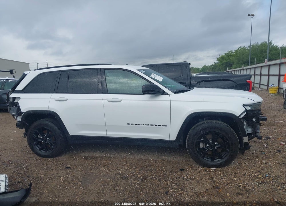 2025 JEEP GRAND CHEROKEE ALTITUDE 4X4 VIN: 1C4RJHAG2SC323112