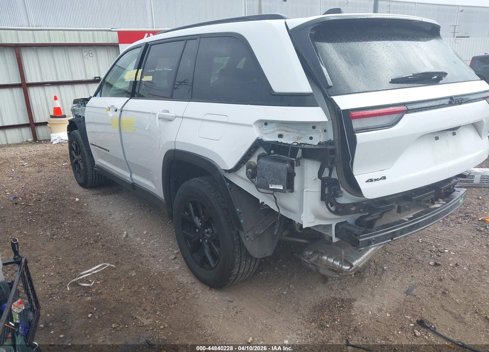 2025 JEEP GRAND CHEROKEE ALTITUDE 4X4 VIN: 1C4RJHAG2SC323112