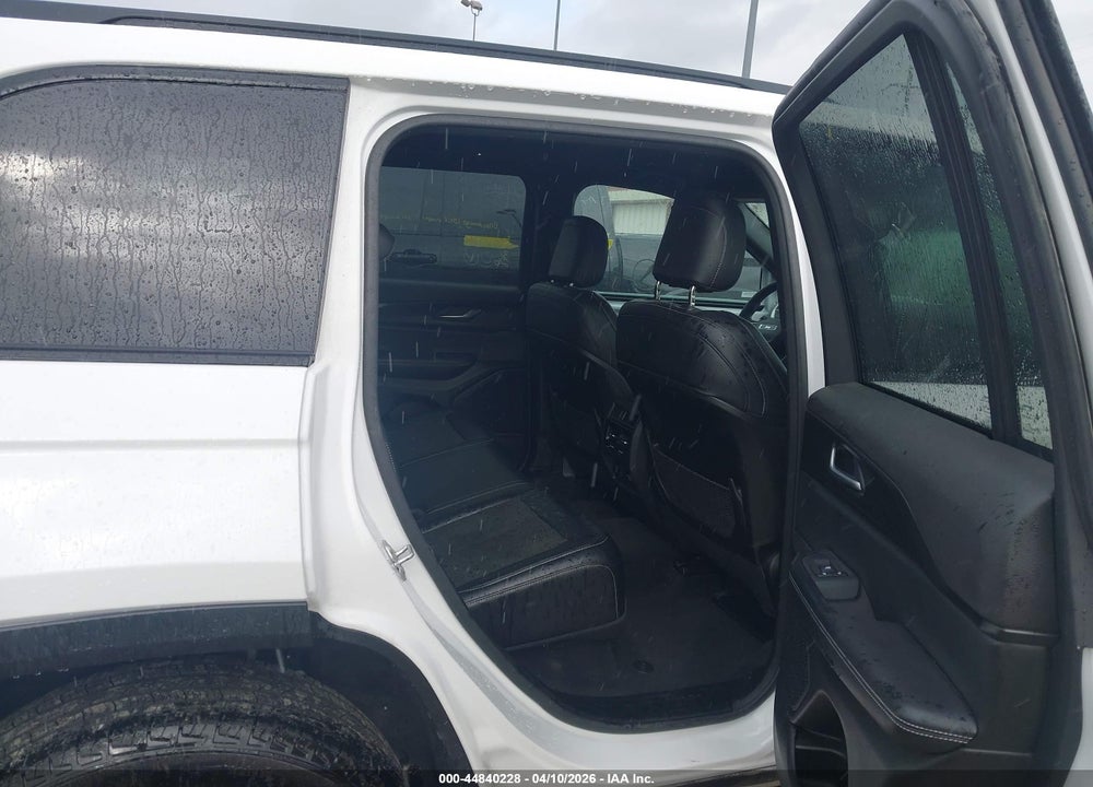 2025 JEEP GRAND CHEROKEE ALTITUDE 4X4 VIN: 1C4RJHAG2SC323112
