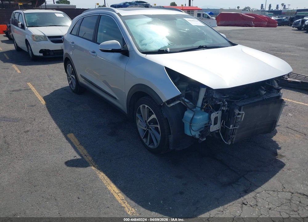 2017 KIA NIRO TOURING VIN: KNDCE3LC7H5057199