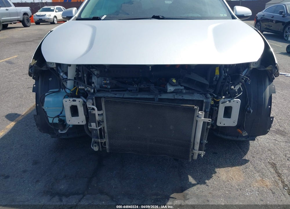 2017 KIA NIRO TOURING VIN: KNDCE3LC7H5057199
