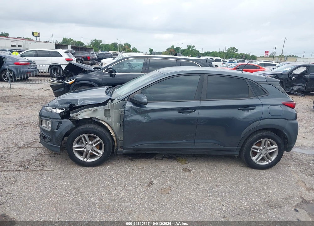 2018 HYUNDAI KONA SE VIN: KM8K12AA0JU104535