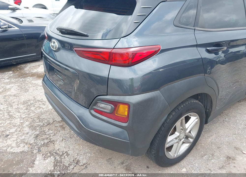 2018 HYUNDAI KONA SE VIN: KM8K12AA0JU104535