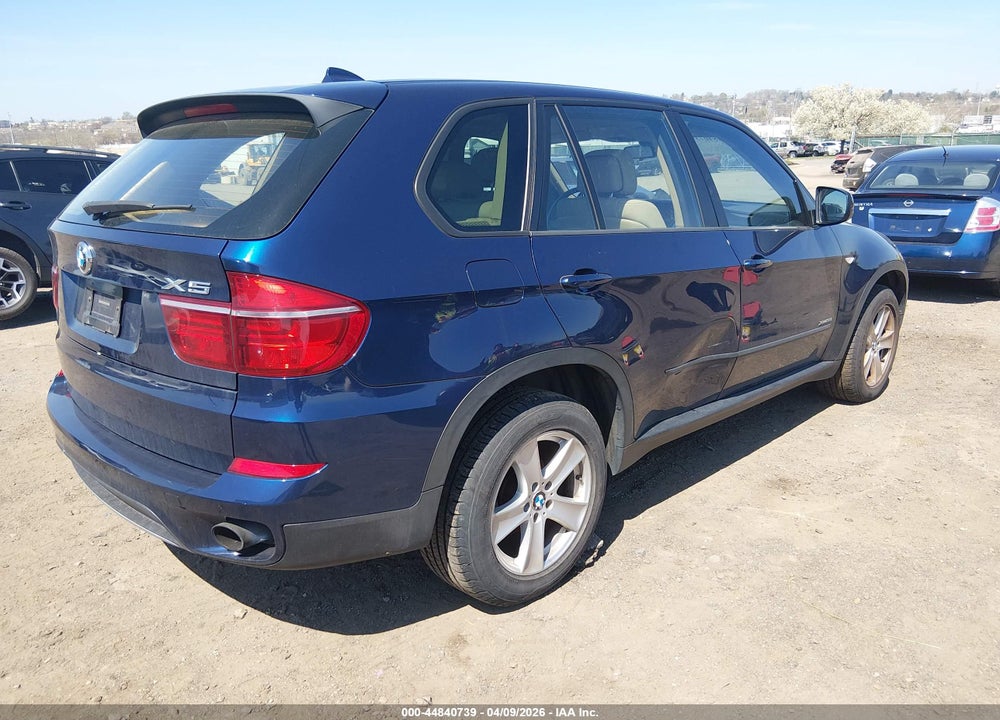 2011 BMW X5 XDRIVE35I/XDRIVE35I PREMIUM/XDRIVE35I SPORT ACTIVITY VIN: 5UXZV4C51BL739241