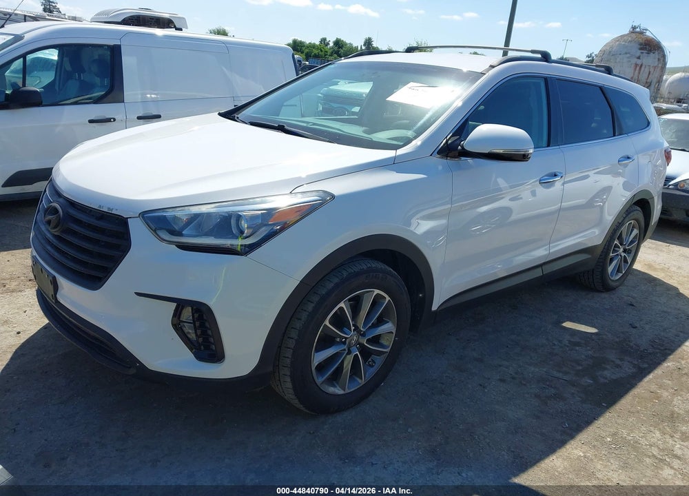 2017 HYUNDAI SANTA FE SE VIN: KM8SNDHF4HU174955