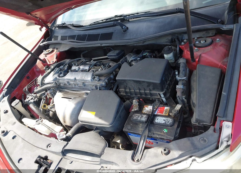 2014 TOYOTA CAMRY SE VIN: 4T1BF1FK2EU815768