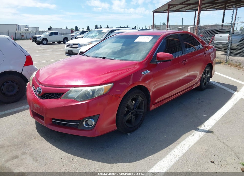 2014 TOYOTA CAMRY SE VIN: 4T1BF1FK2EU815768