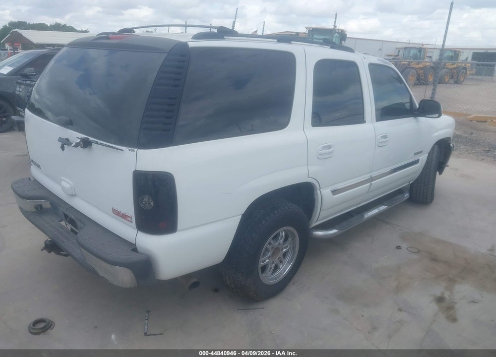 2005 GMC YUKON SLE VIN: 1GKEC13T65J260658