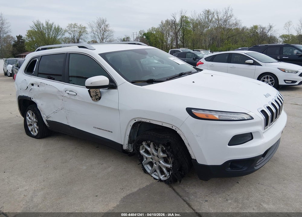 2014 JEEP CHEROKEE LATITUDE VIN: 1C4PJLCB2EW305059