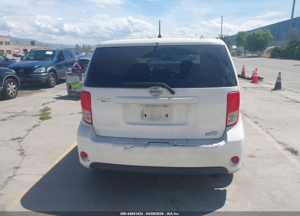 2014 SCION XB VIN: JTLZE4FE0EJ050955