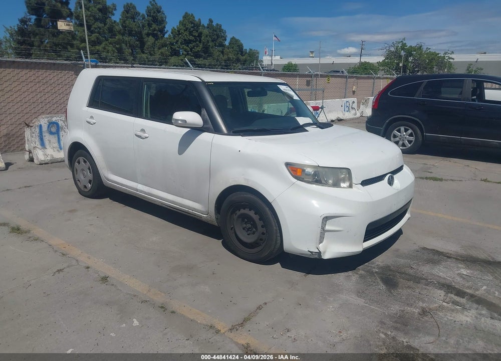 2014 SCION XB VIN: JTLZE4FE0EJ050955
