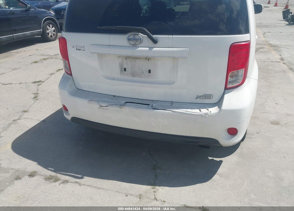 2014 SCION XB VIN: JTLZE4FE0EJ050955