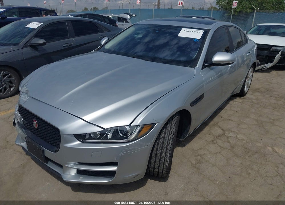2017 JAGUAR XE 20D PRESTIGE VIN: SAJAE4BN8HA952807