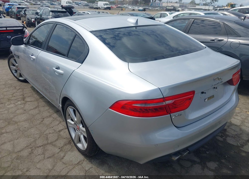 2017 JAGUAR XE 20D PRESTIGE VIN: SAJAE4BN8HA952807