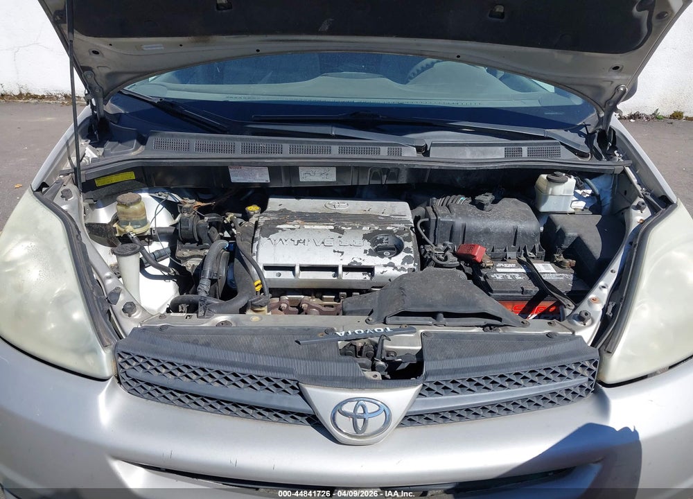 2004 TOYOTA SIENNA LE VIN: 5TDZA23C44S054510