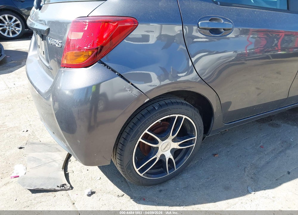 2015 TOYOTA YARIS L VIN: VNKKTUD3XFA028104