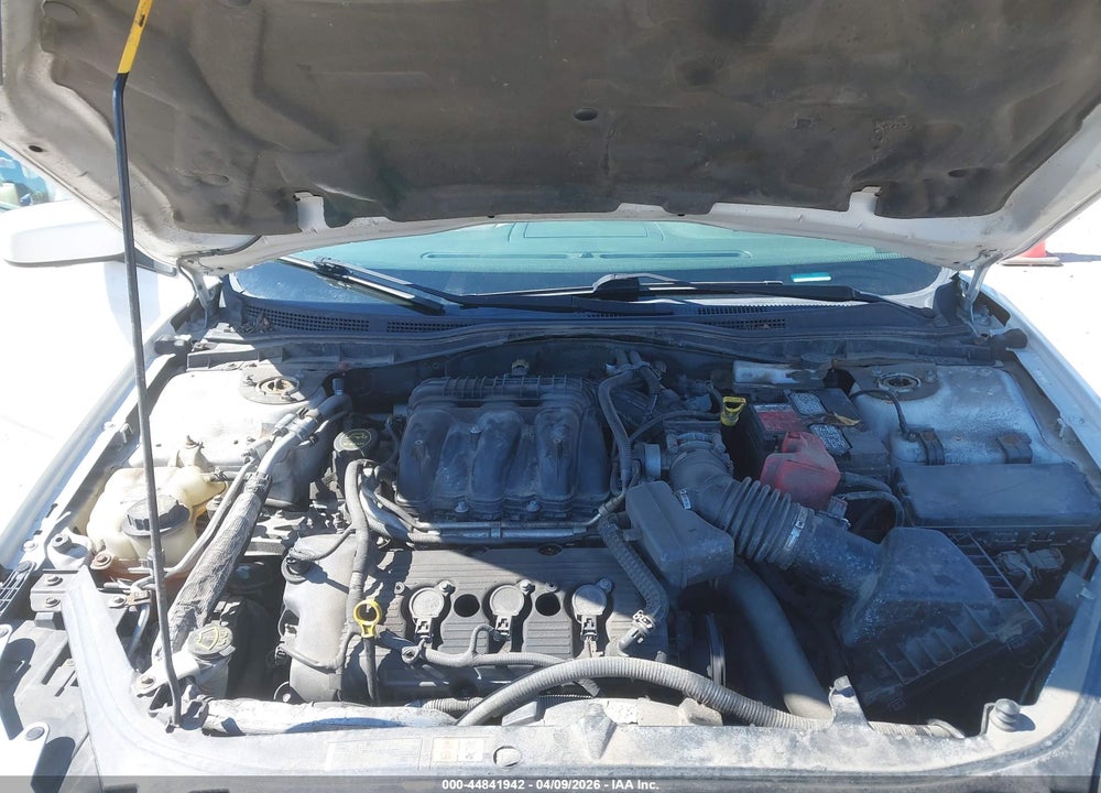 2011 FORD FUSION SE VIN: 3FAHP0HGXBR242416