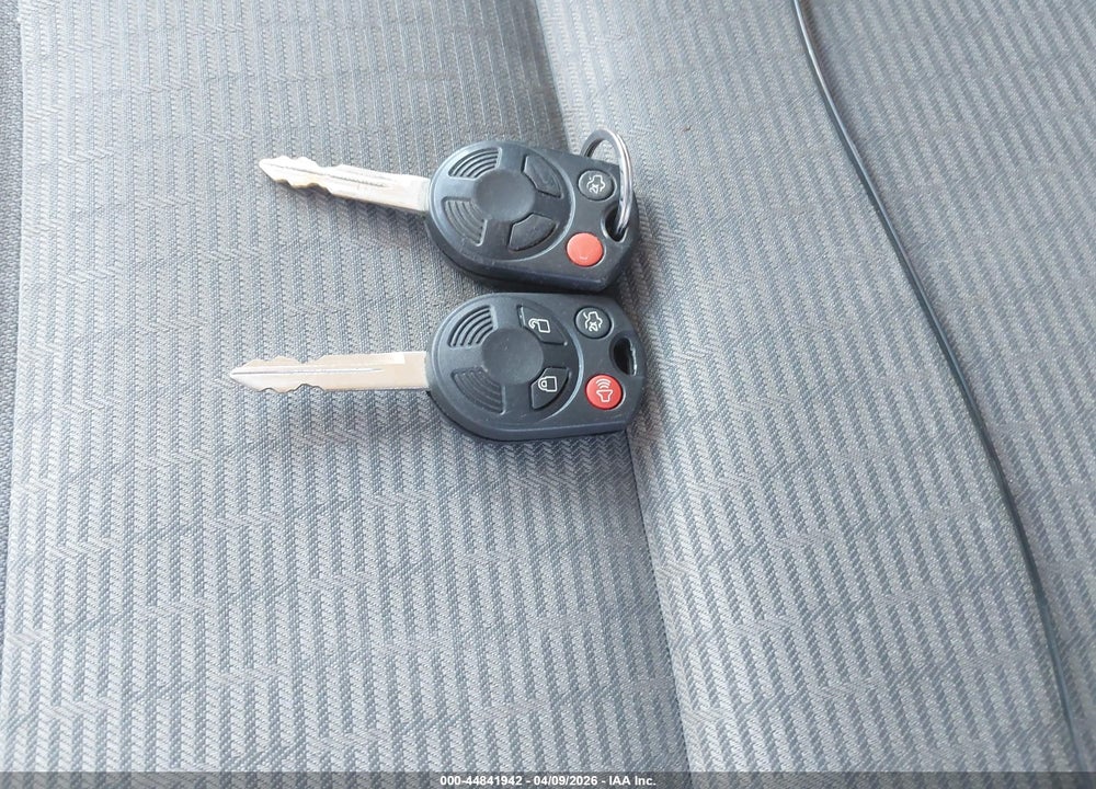 2011 FORD FUSION SE VIN: 3FAHP0HGXBR242416