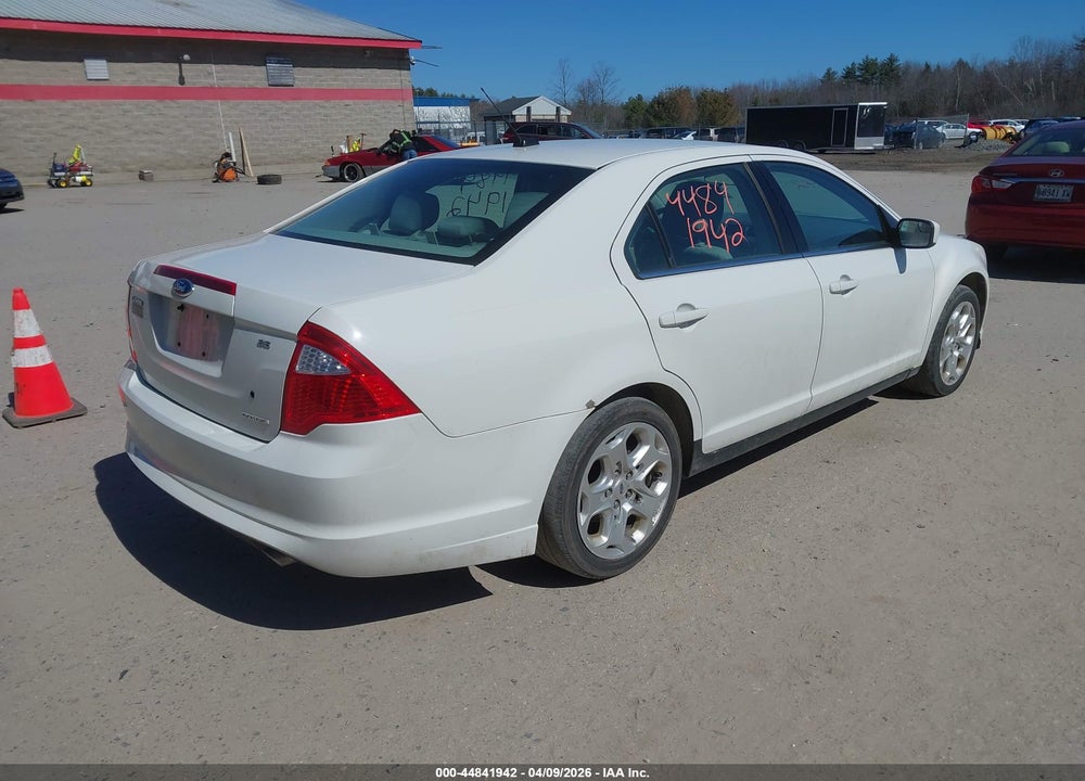 2011 FORD FUSION SE VIN: 3FAHP0HGXBR242416
