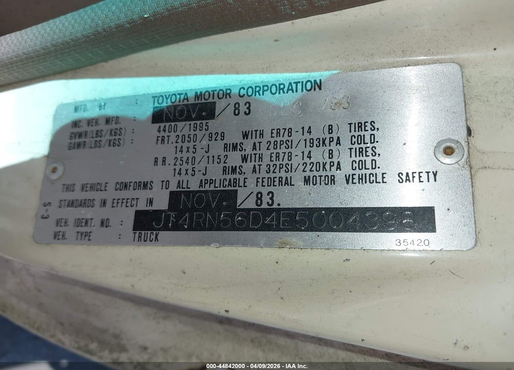 1984 TOYOTA PICKUP XTRACAB RN56 DLX VIN: JT4RN56D4E5004398