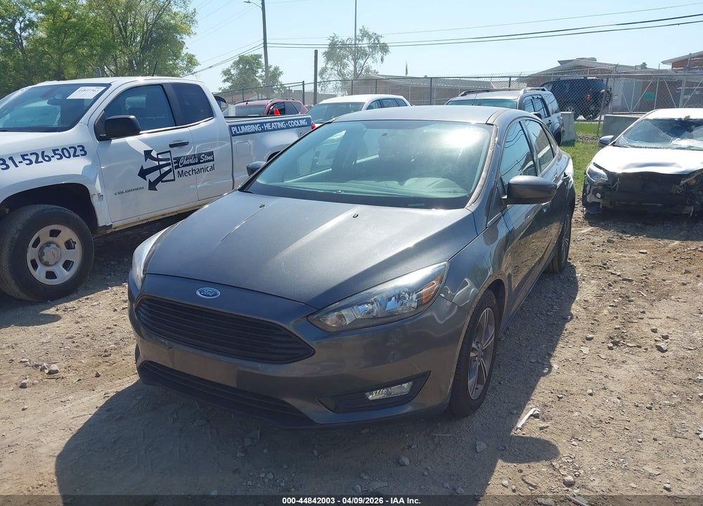 2018 FORD FOCUS SE VIN: 1FADP3FE3JL221907