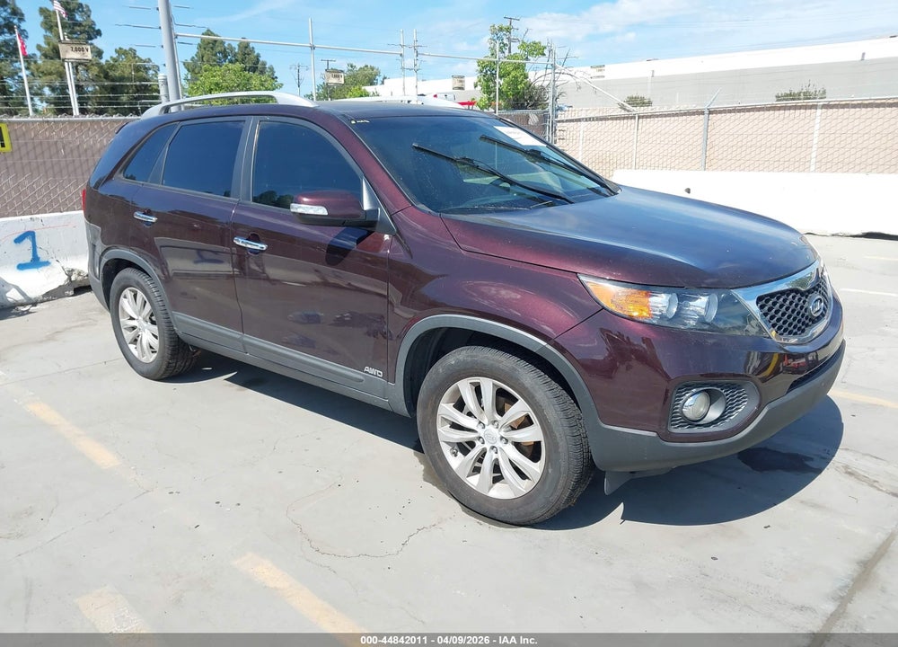 2011 KIA SORENTO EX V6 VIN: 5XYKUDA23BG001807