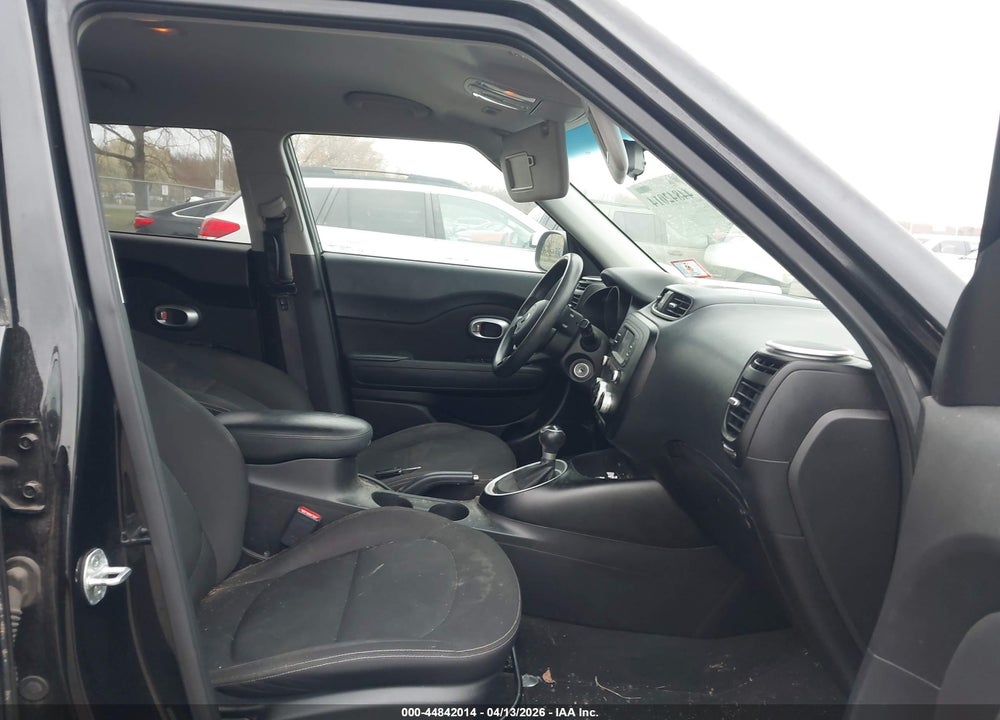2016 KIA SOUL VIN: KNDJN2A27G7245753