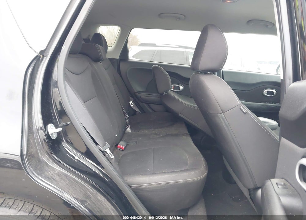 2016 KIA SOUL VIN: KNDJN2A27G7245753