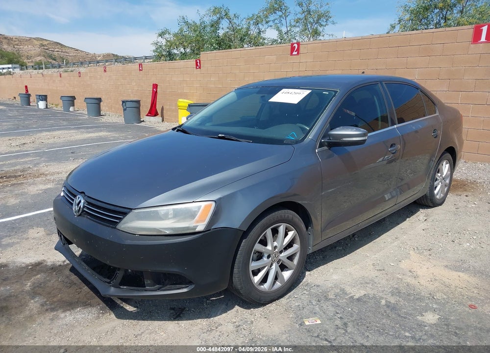 2014 VOLKSWAGEN JETTA 1.8T SE VIN: 3VWD17AJ8EM420329