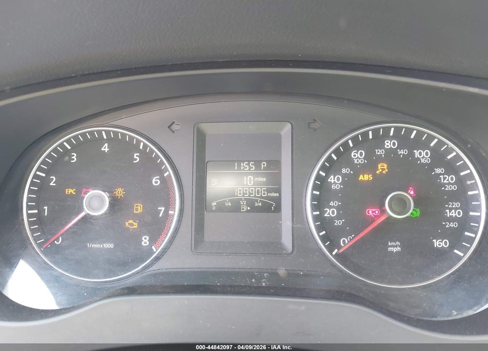 2014 VOLKSWAGEN JETTA 1.8T SE VIN: 3VWD17AJ8EM420329