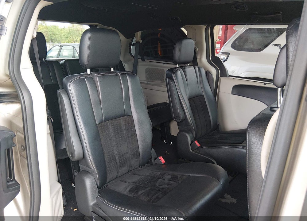 2015 DODGE GRAND CARAVAN SXT PLUS VIN: 2C4RDGCG4FR651403