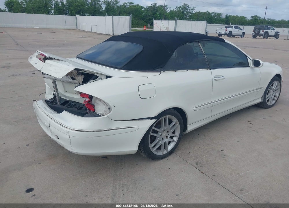 2009 MERCEDES-BENZ CLK 350 VIN: WDBTK56F49T103934