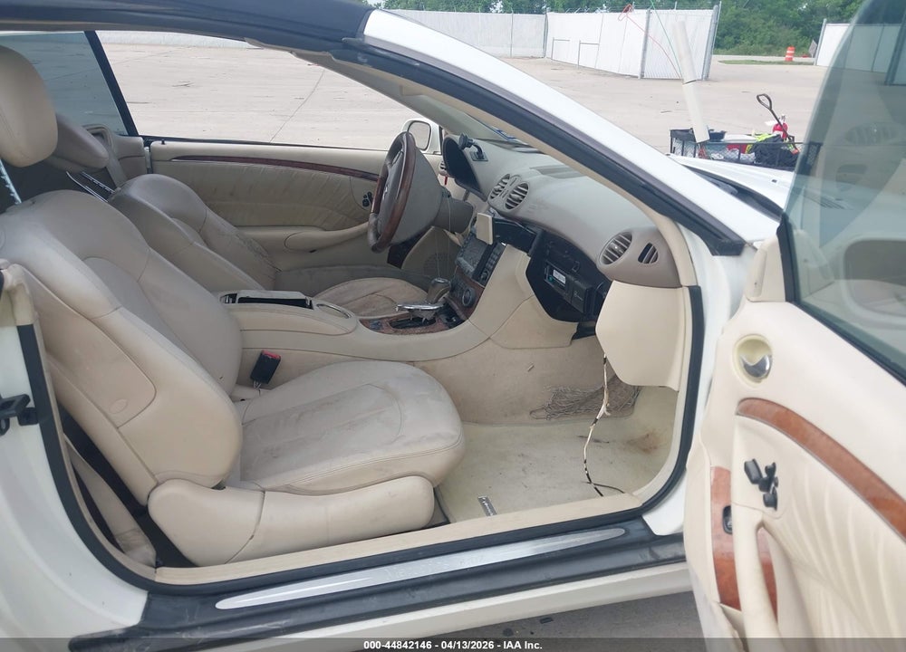 2009 MERCEDES-BENZ CLK 350 VIN: WDBTK56F49T103934