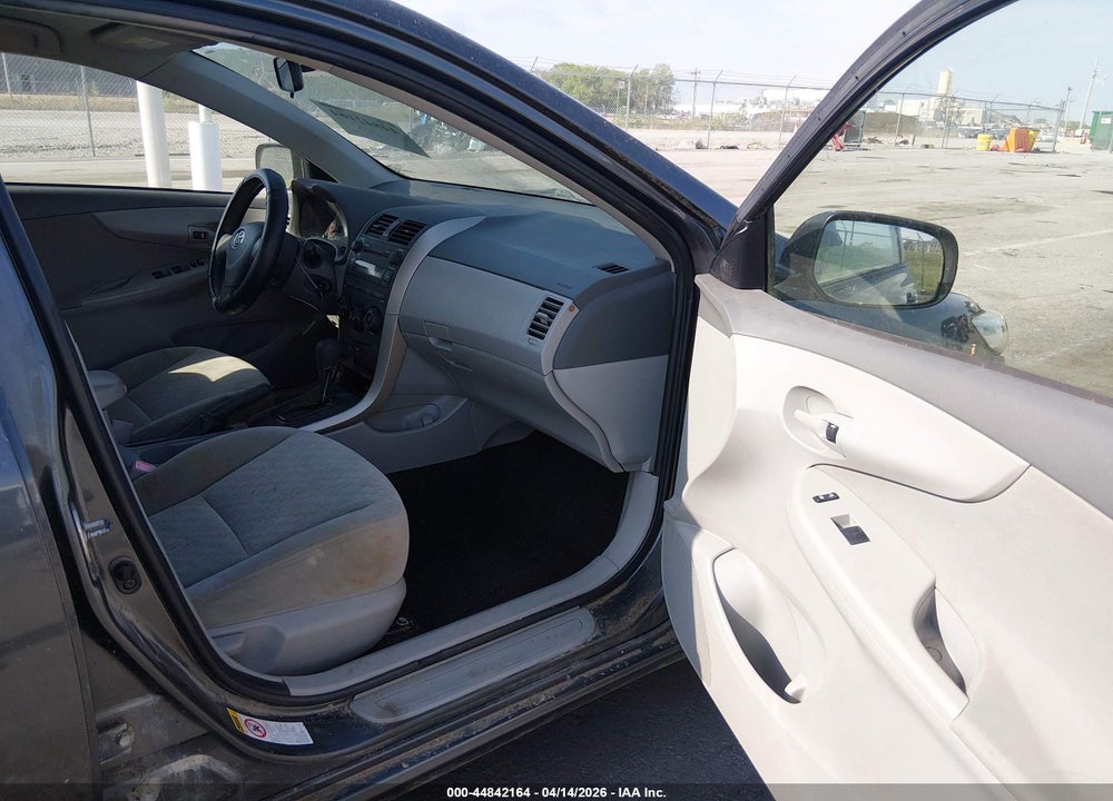2009 TOYOTA COROLLA LE VIN: JTDBL40E99J028566
