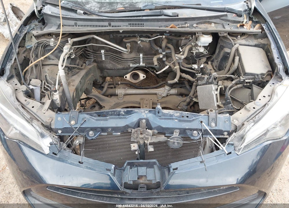 2019 TOYOTA COROLLA LE VIN: 2T1BURHE7KC155221