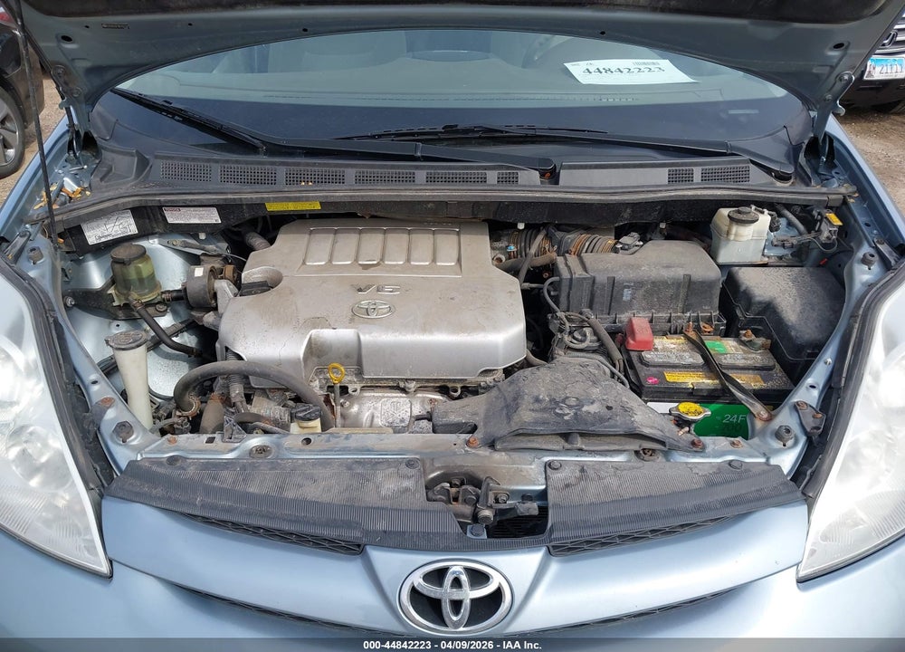 2008 TOYOTA SIENNA LE VIN: 5TDZK23C18S157127