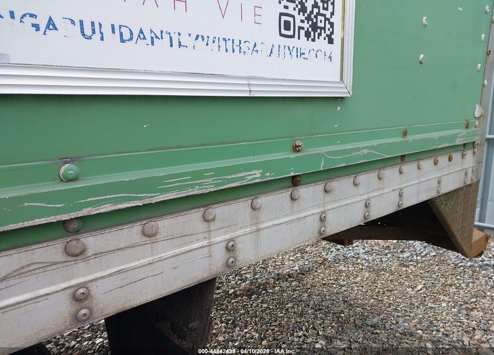 2002 INTERNATIONAL 4000 4300 VIN: 1HTMNAAN22H523322