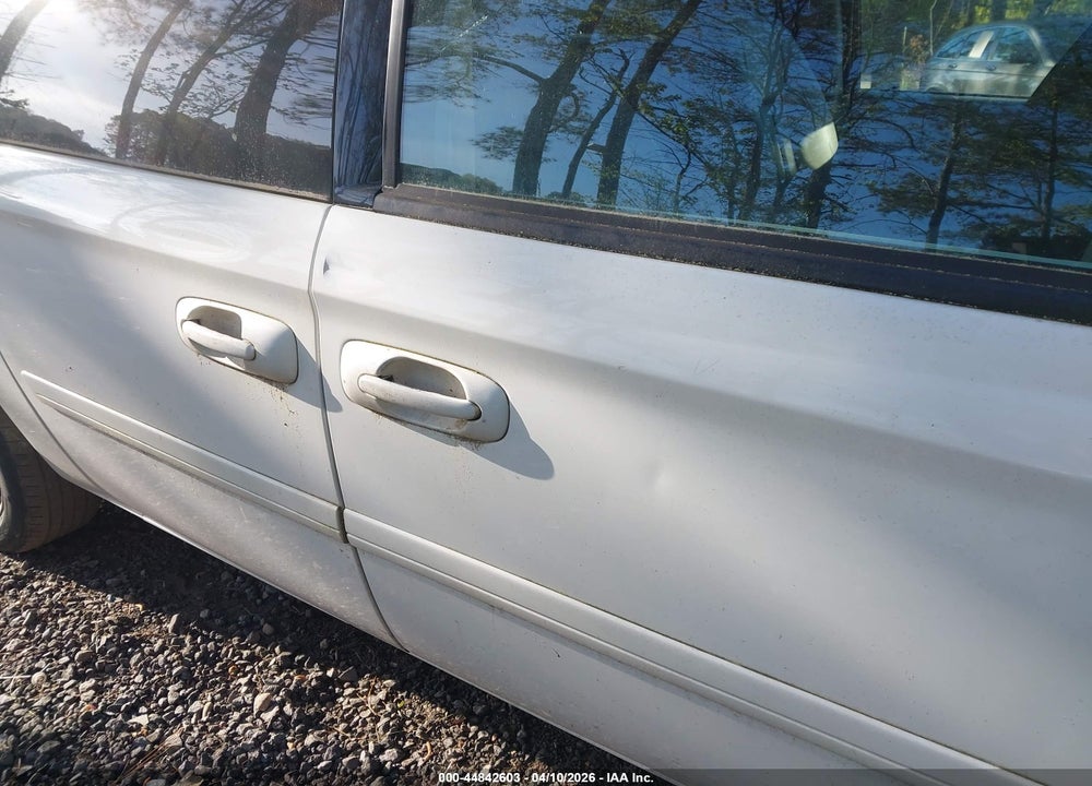 2006 DODGE GRAND CARAVAN SXT VIN: 2D4GP44L26R816862