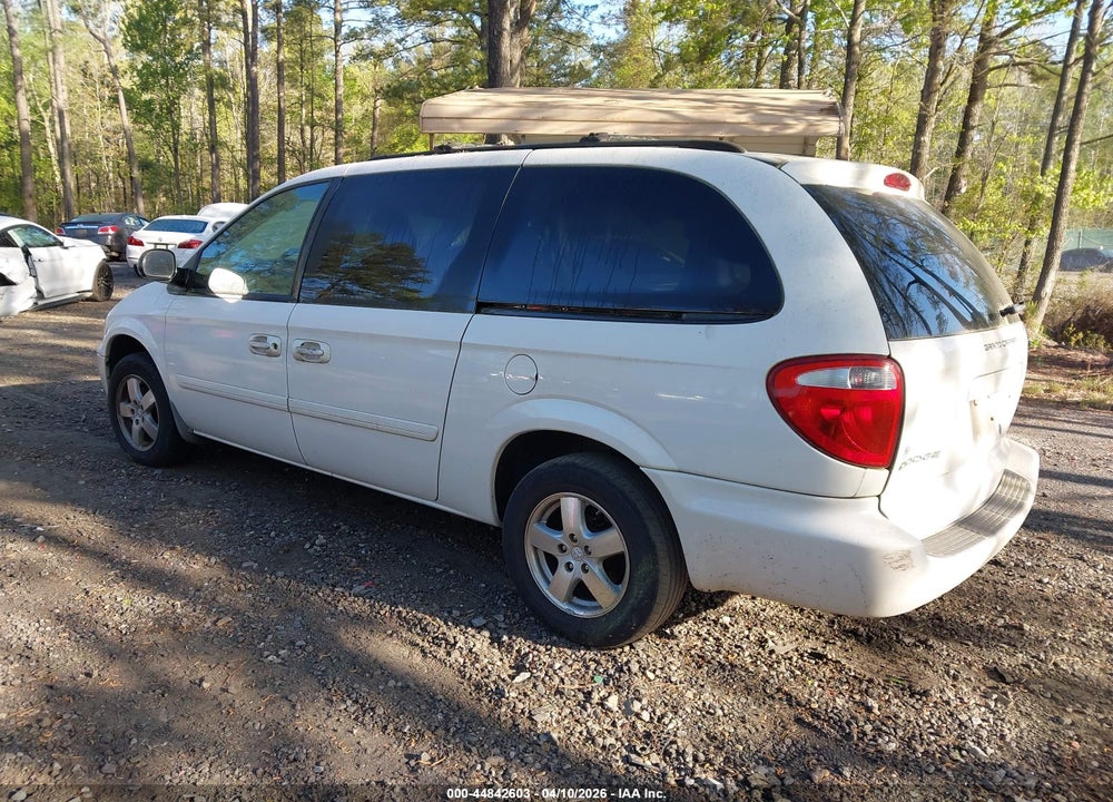 2006 DODGE GRAND CARAVAN SXT VIN: 2D4GP44L26R816862