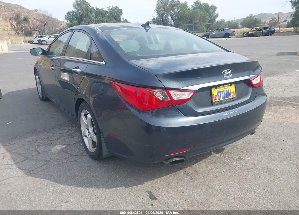 2011 HYUNDAI SONATA SE VIN: 5NPEC4AC0BH289304