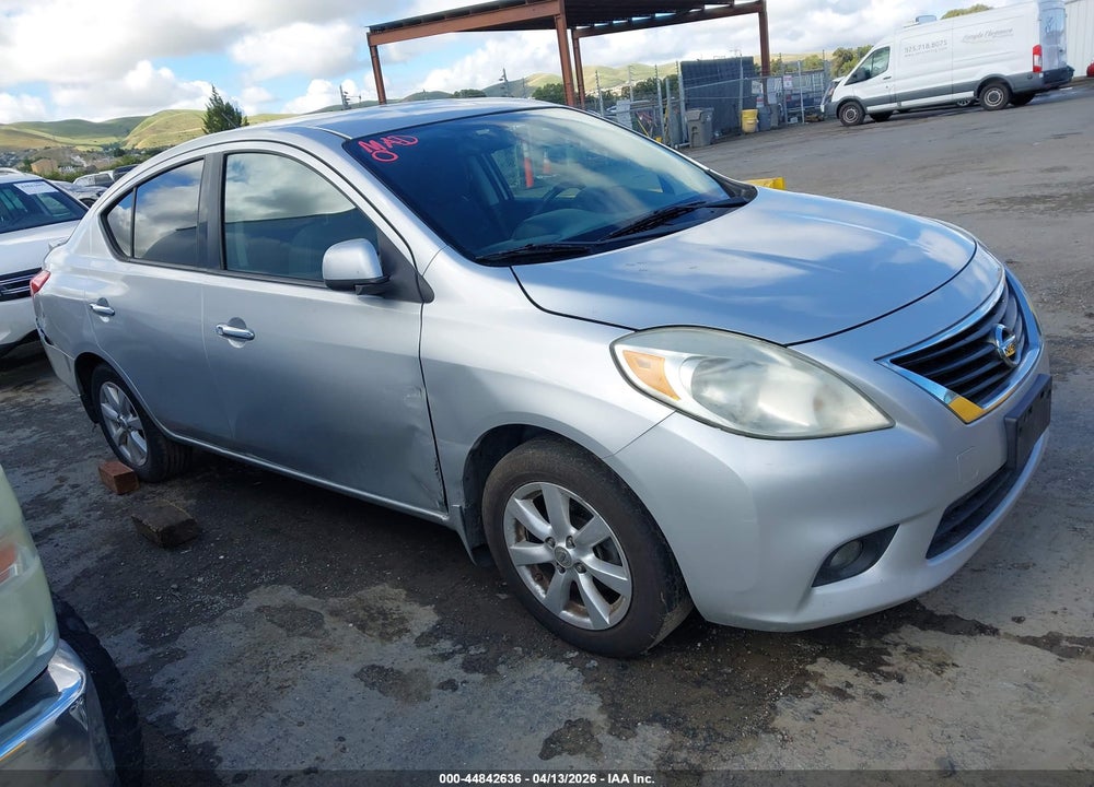 2014 NISSAN VERSA 1.6 SV VIN: 3N1CN7AP4EL823594