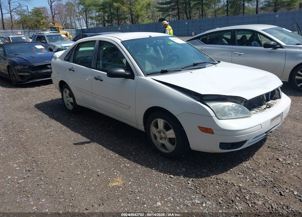 2007 FORD FOCUS S/SE/SES VIN: 1FAHP34N27W306880